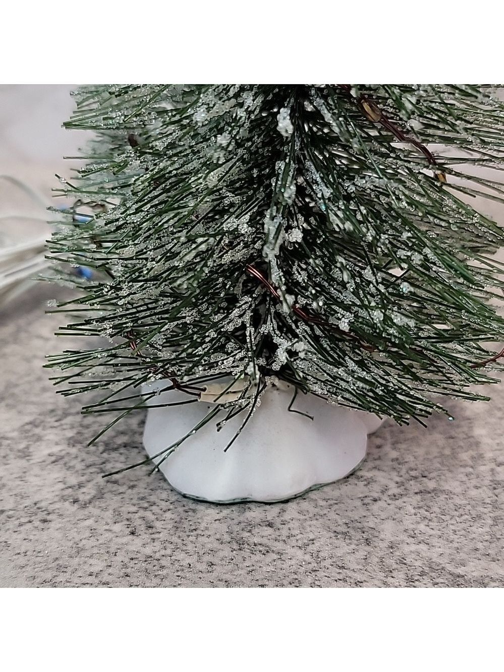 vintage o'well bottle brush lighted christmas tree - Picture 5 of 13